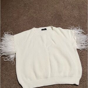 White Sweater/Shirt with Feathered Sleeves